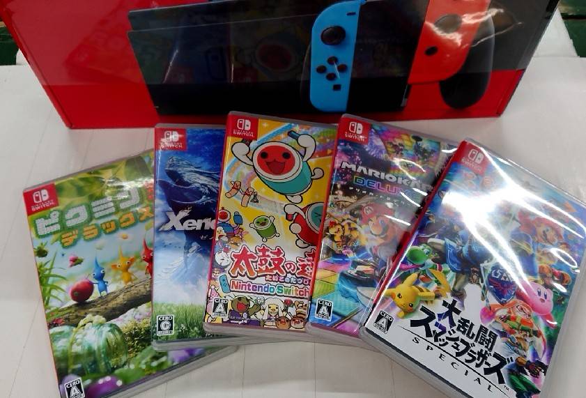 Nintendo Switch - ②Nintendo Switch 人気ソフト4本セットの+